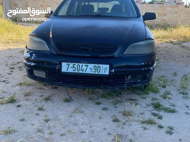 Opel Astra 2000 in Tubas
