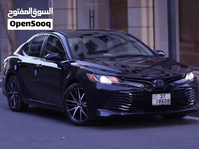2020 تويوتا كامري LE