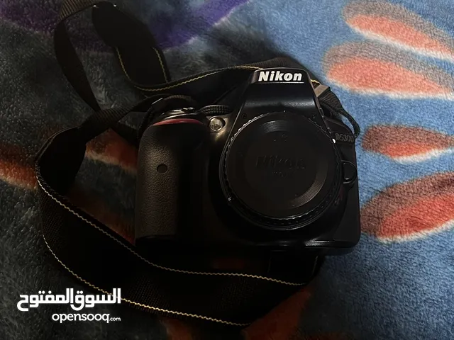 للمبتدئين في عالم التصوير الفوتوغرافي Camera nikon 5300d