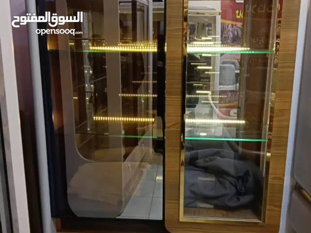 فوري علي التحميل نيش دمياطي 2 دلفه شغل تقيل ونضيف جدا  خشب زان احمر السعر