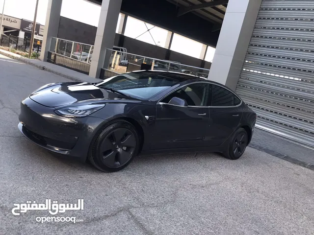 Tesla model 3 2020 بسعر حرق
