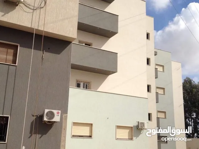 175 m2 4 Bedrooms Apartments for Rent in Tripoli Al-Sabaa