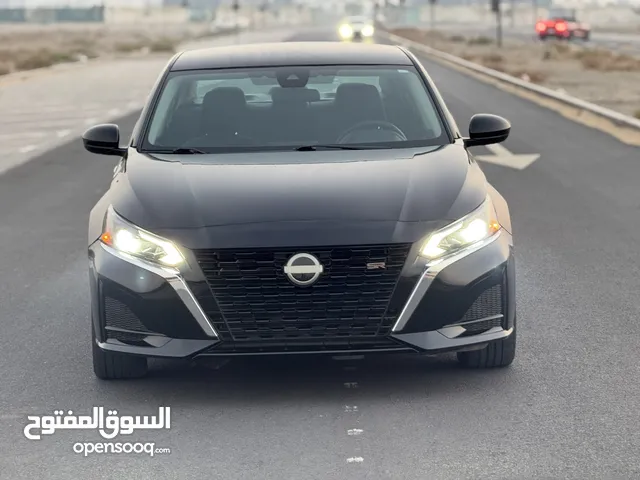Used Nissan Altima in Sharjah