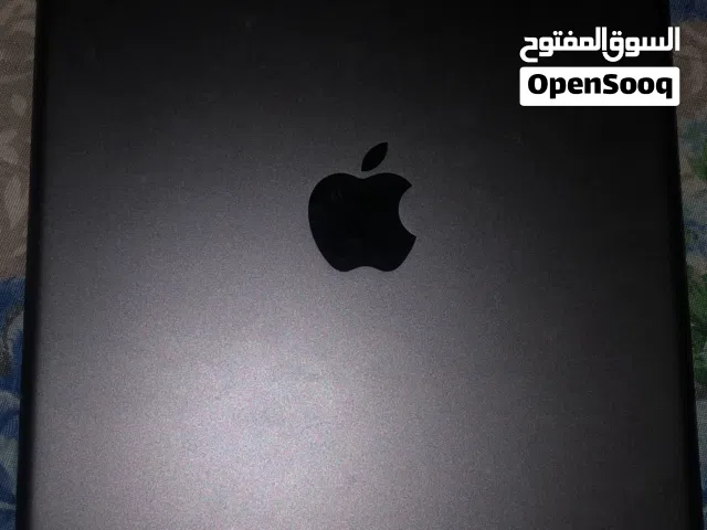 Apple iPad 8 32 GB in Al Batinah