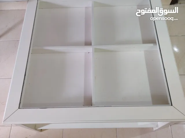 طاولة ايكيا