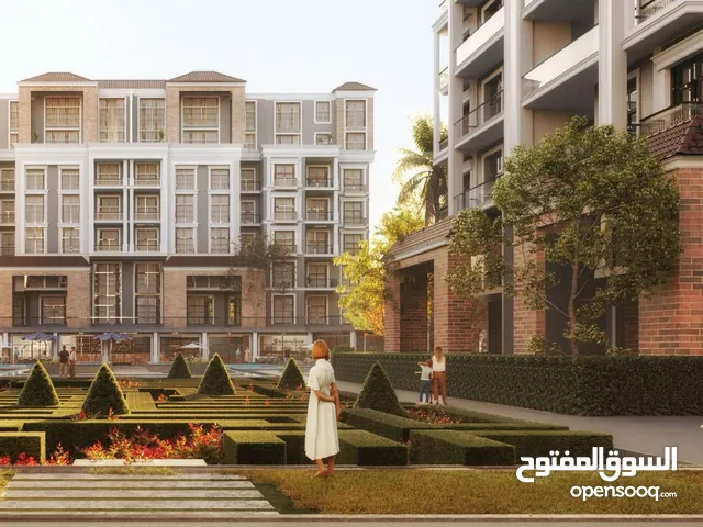 للبيع شقة في كمبوند علي التسعين الشمالي PEERAGE  شركة رياض مصر مرحله اولي بالتقسيط يصل إلى 8سنوات في