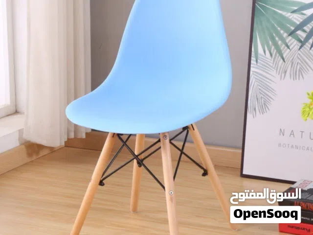 كرسي بلاستك