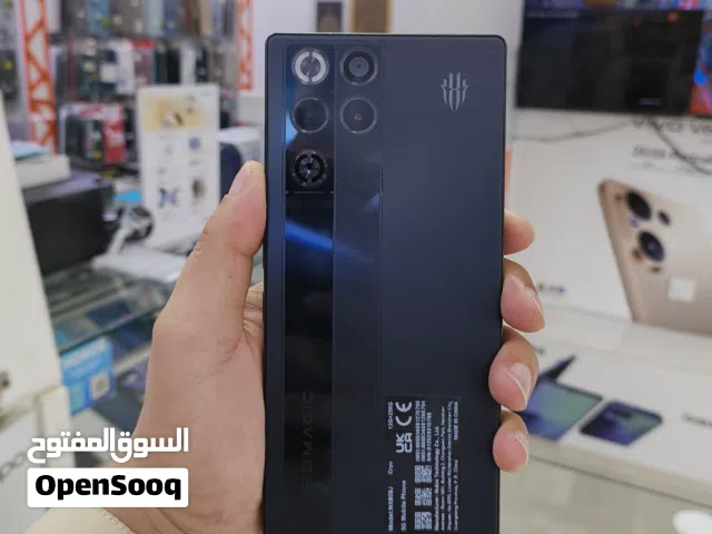 Red magic 11Pro  12/256GB