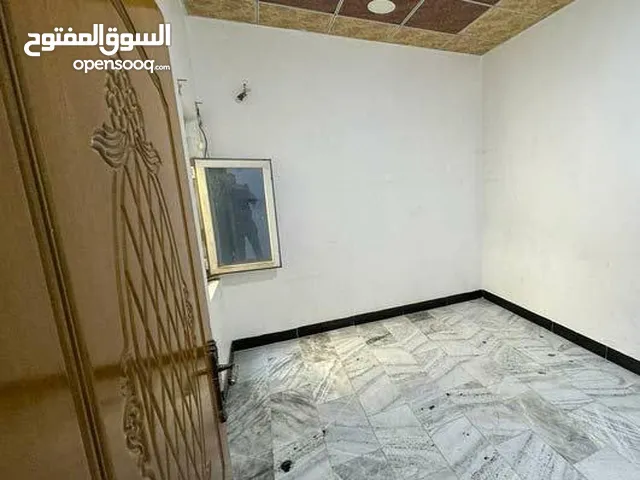150 m2 2 Bedrooms Townhouse for Rent in Basra Al-Wofood St.