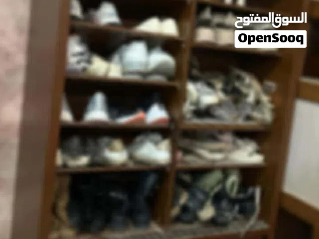 اثاث مستعمل