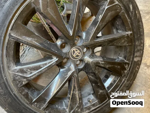 تايرات 4 جديدات الزوج بـ 75 الف قفل .