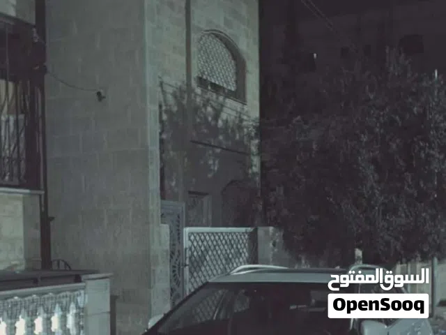 2022 شيفروليه مينلو