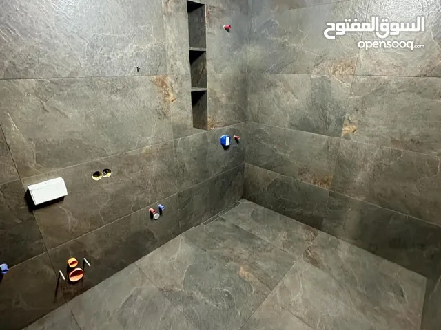 تطبق كل انواع السيراميك والمرمر والاكرانيت والحجر والواجهات اقراء الوصف تعرف التفاصيل