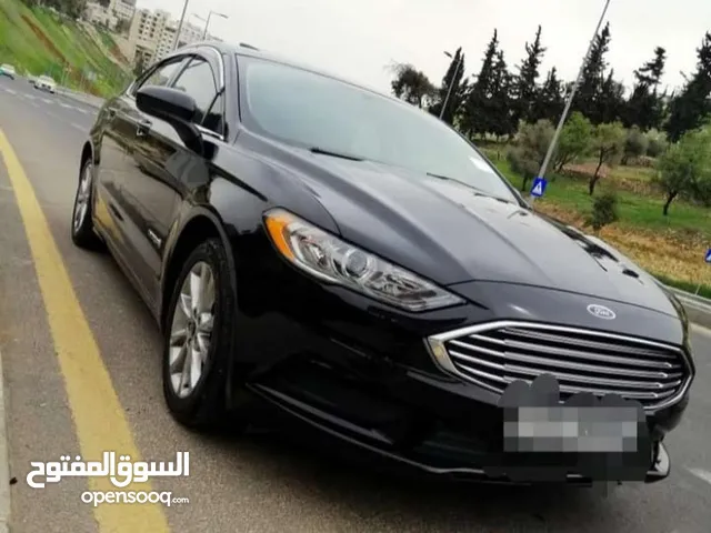Sedan Ford in Zarqa