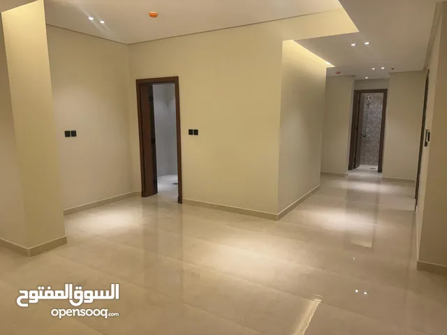 170 m2 3 Bedrooms Apartments for Rent in Al Khobar Ar Rawabi