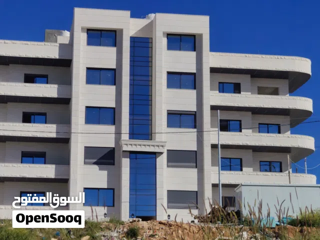 185 m2 More than 6 bedrooms Apartments for Sale in Salt Al Salalem