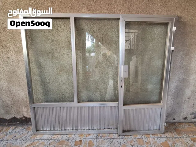 واجهة باب محل المنيوم قياسة  الارتفاع 2 متر والعرض 2.5 متر
