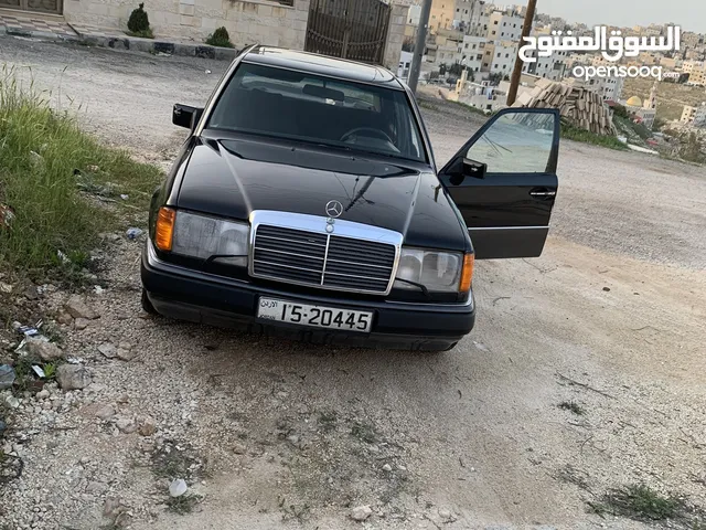 Mercedes Benz E-Class 1991 in Amman