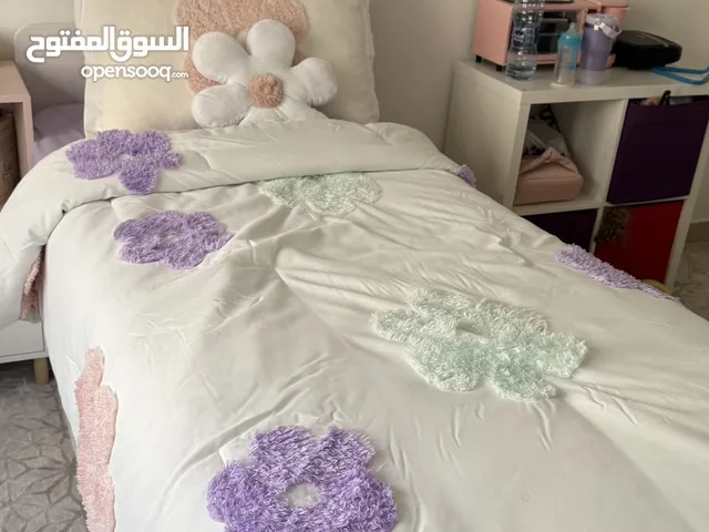 اسرة فرديه للبيع ( العدد سريرين )
