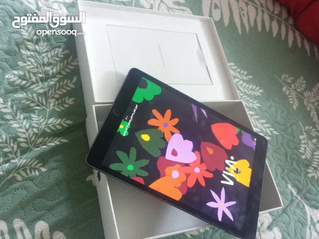 ايباد 9 ابل للبيع (بيع مستعجل) بسعر 250الف ديناز عراقي