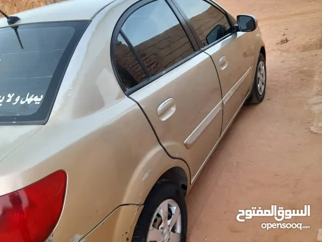 كيا ريو 2011 اتوماتيك نضيييفة شاذة للبيع ترخيص خ 4ساري ا