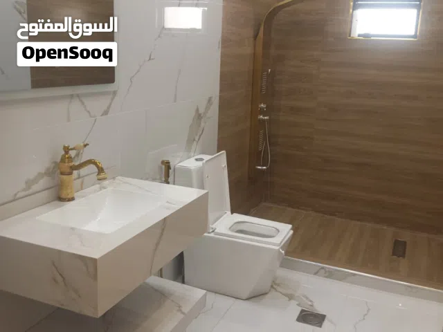 175 m2 3 Bedrooms Townhouse for Sale in Amman Marka