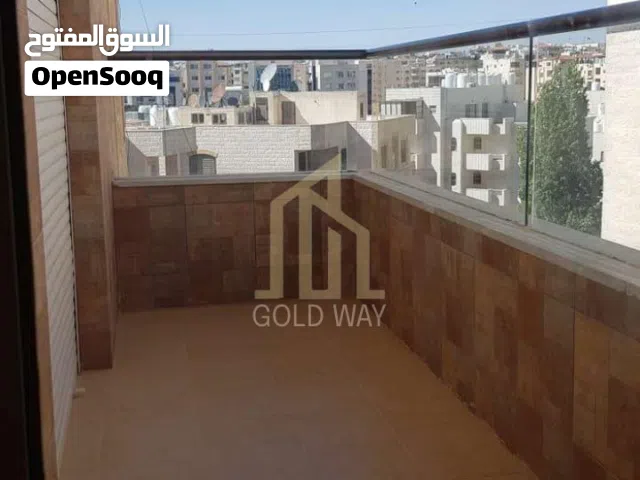 شقة مميزة للبيع طابق ثالث 220م في أرقى مناطق دير غبار / ref 1313
