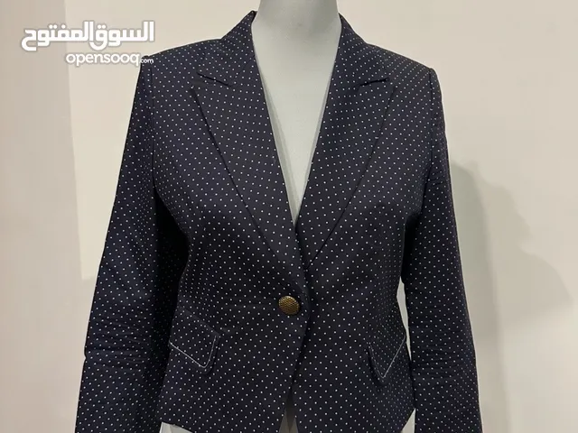 ملابس للبيع