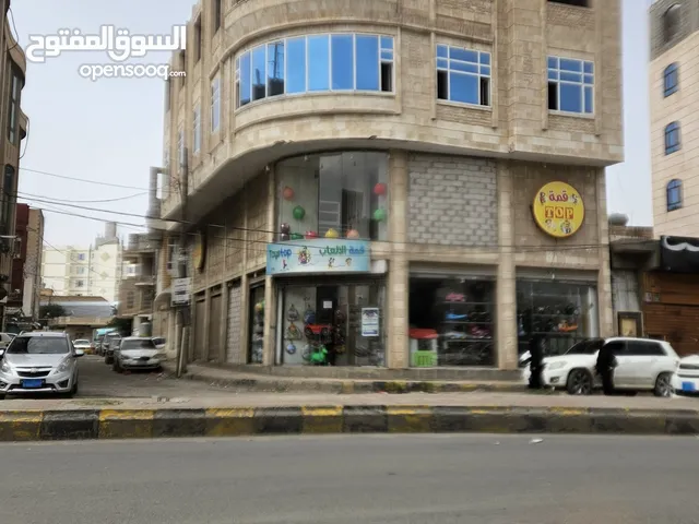 للايجار تجاري