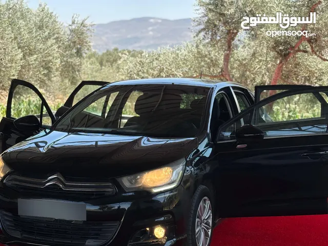 ستيروين C4 بحالة ممتازه للبيع او التبديل