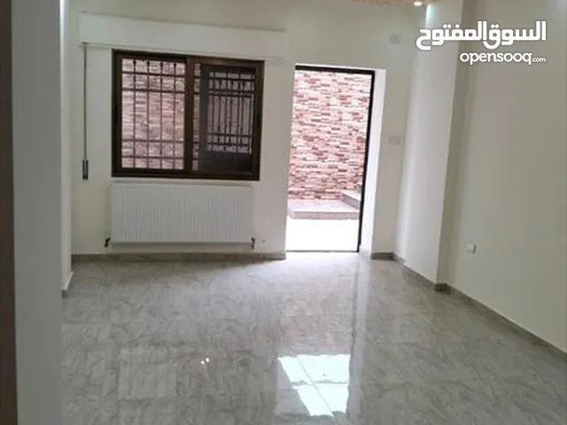 شقة مميزة للبيع في الجبيهة - طابق شبه أرضي