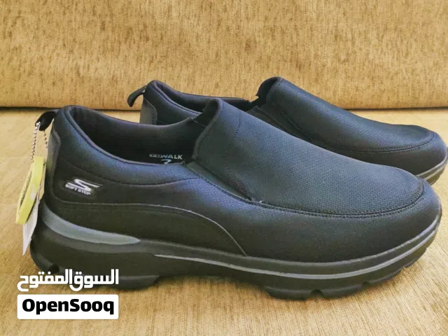 اسكتشر طبي اصلي وارد السعوديه