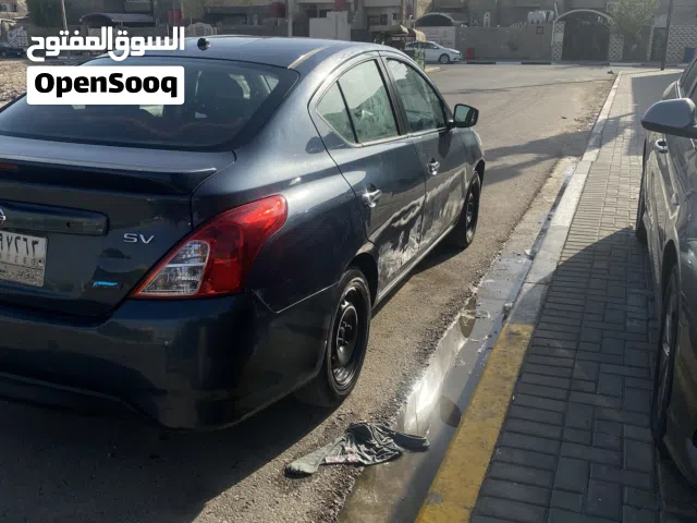 2015 نيسان فيرسا SV