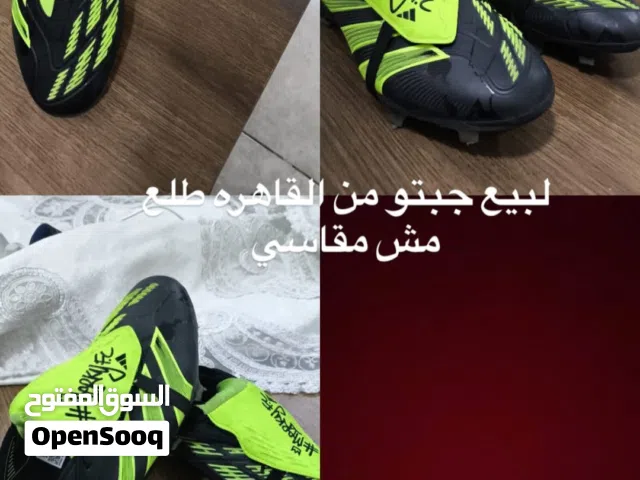 حذاء كورة جديدة Adidas – مقاس 40.5