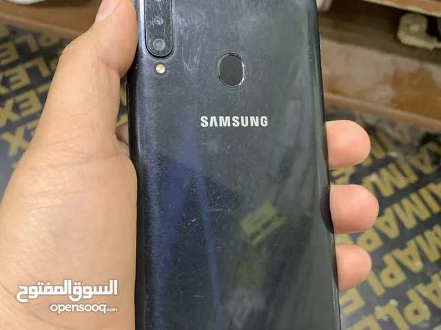 Samsung Galaxy A20s 32 GB in Tripoli