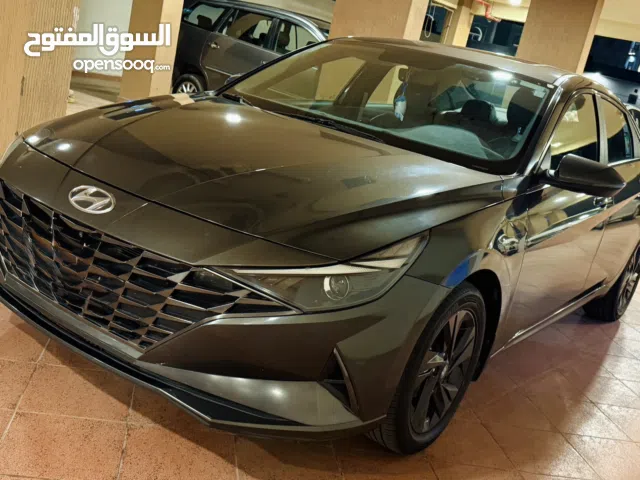 Hyundai Elantra GL MID 2.0 for sale