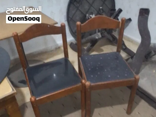 طاولات للبيع