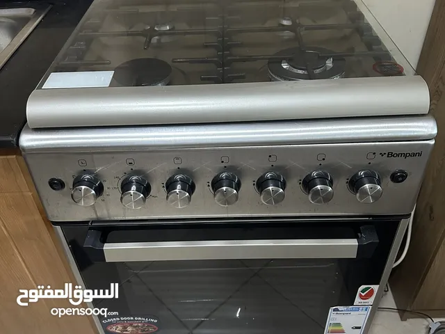 Gas cooker 4 burners “negotiable price”