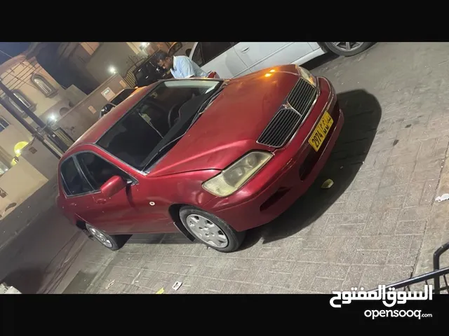 Mitsubishibishi lancer model (2002) Red