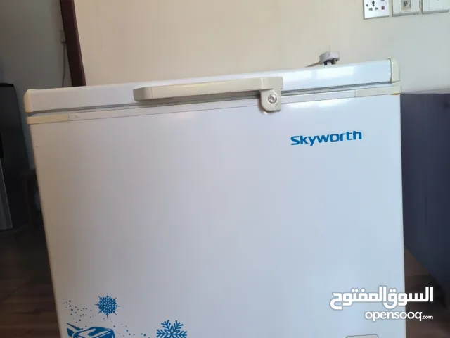 فريز سكايورث شبه جديد 190 لتر