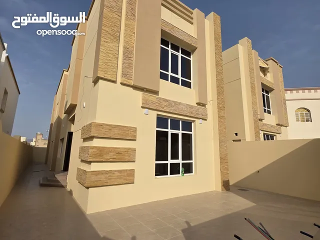 351 m2 More than 6 bedrooms Villa for Sale in Muscat Amerat