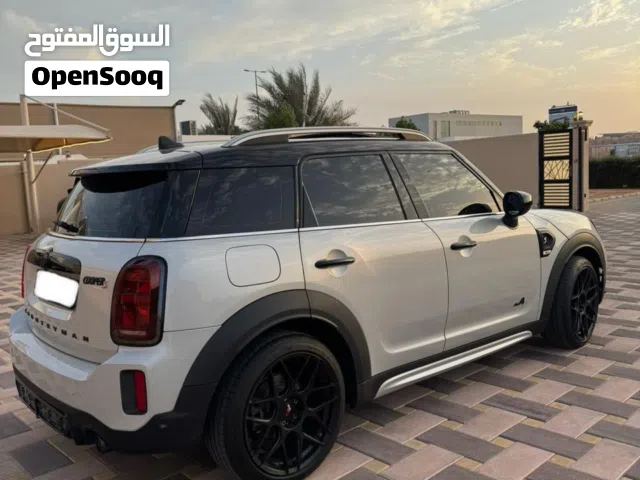 ميني كوبر شبه الوكالة نظيف جدا بدون حوادث او اعطال