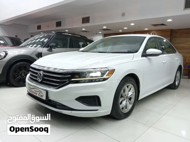 2020 فولكسفاغن باسات Standard