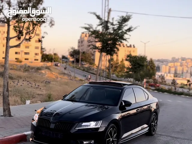 سوبيرب 2019 سيارة لعبة بالصلاة عنبي