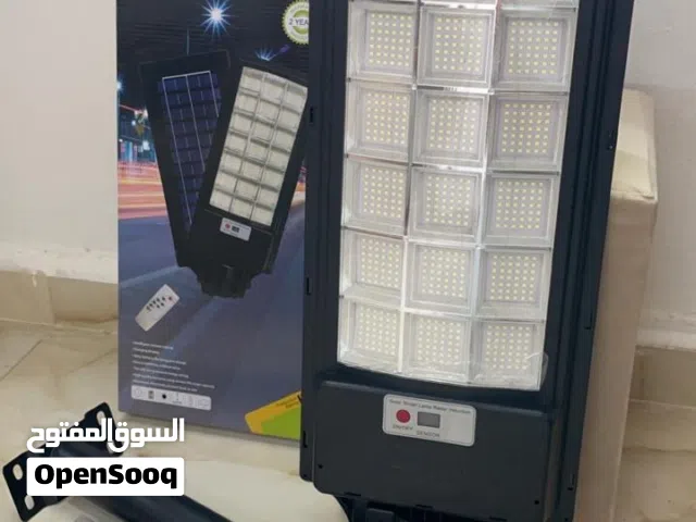 كشاف طاقةً شمسية 6000 الف واط يوجد توصيل مختلف ولايات السلطنة