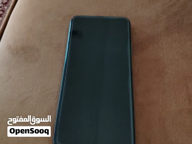 للبيع هاتف Y9s نظيف جداً جداً