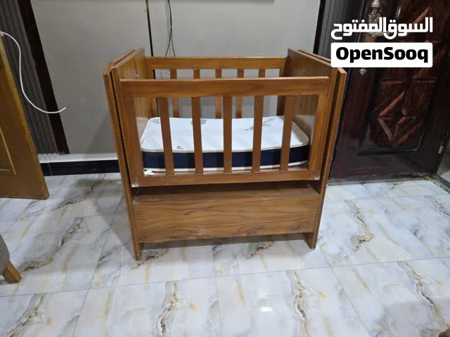 للبيع جربيه  ونفسه كاروك  غير مستخدم مع مندر اصلي طبع. الكاروك مصنوع معمل صناعيه حمدان