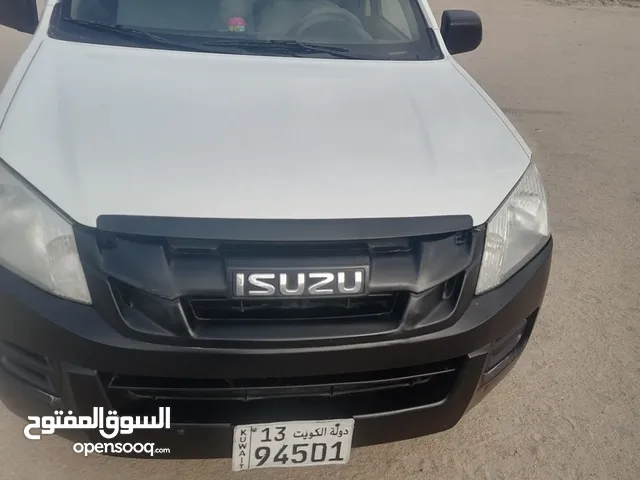 Used Isuzu D-Max in Al Jahra
