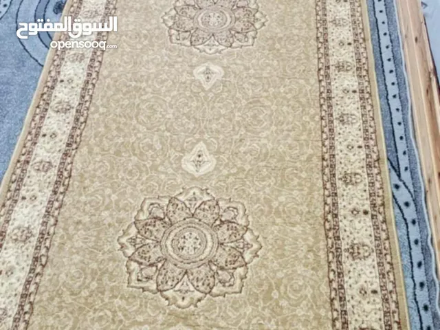 ممرات سجاد تركي بحالة الجديد عدد 2