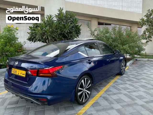 2019 Nissan Altima SR